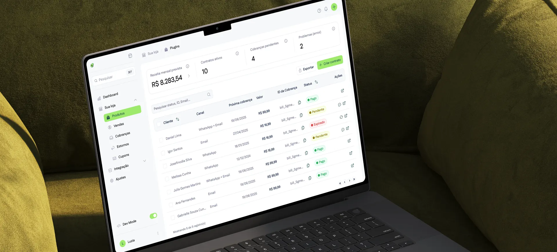 Abacate Pay desktop — MacBook over a green couch showing the platform with Meta Pixel dashboard, integrations and charges list